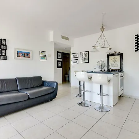 Casta Diva-6 By Interhome Apartment
